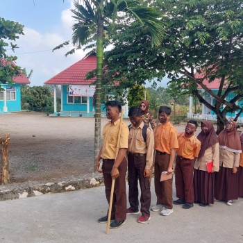 Seru Sekali dan Penuh Tantangan, Pramuka SLB Baso Laksanakan