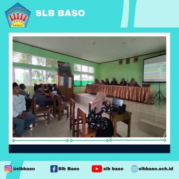 Pembagian Rapor SLB BASO Tahun pelajaran 2021/2022